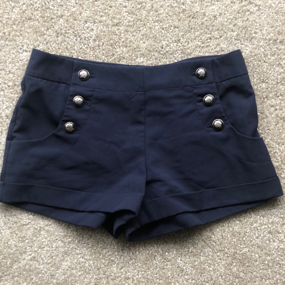 Size XS Navy blue shorts with button detail